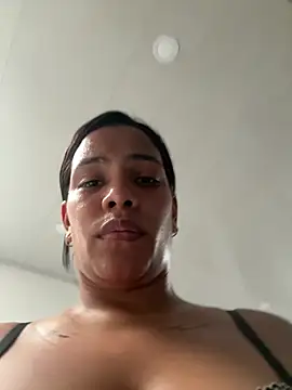 ArielleMillerr- webcam
