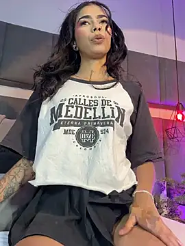 luna_blannco webcam