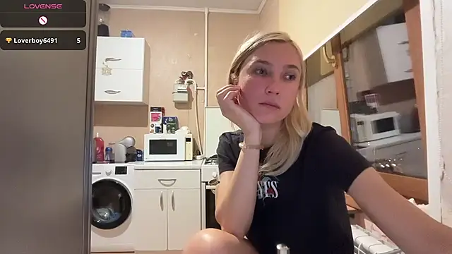 AngelJeni webcam