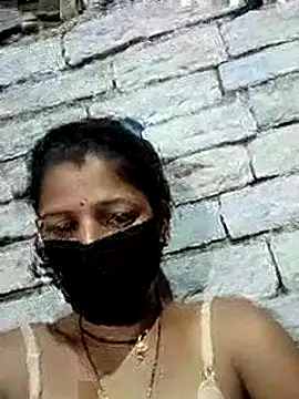Divya-11431 webcam