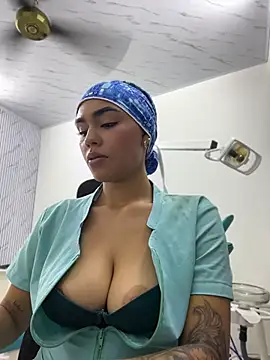 daniela-sexy webcam