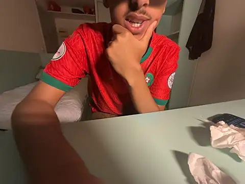 Rebeu_77