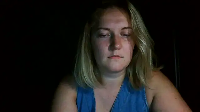 TinaKittyX webcam