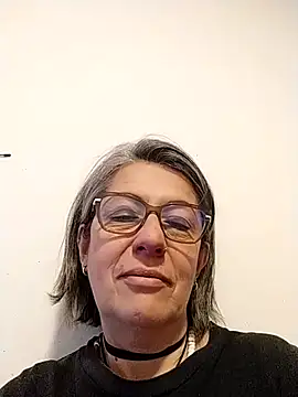 nocturnewhisper webcam