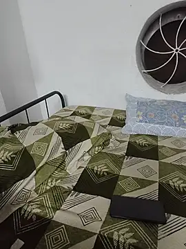 SexyBhumii webcam