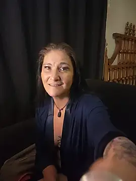 GODDESSTIAMAT webcam