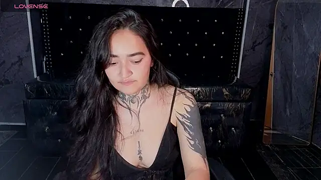 Vickky_B webcam