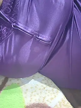 tamilkaviya143 webcam