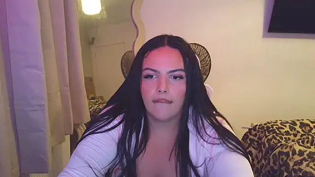 JulesTS live sex cam