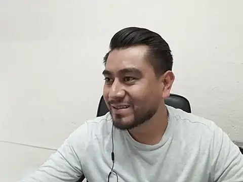 youmanhorny webcam