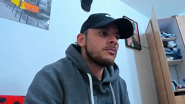 tuyo1995 live cam on StripChat