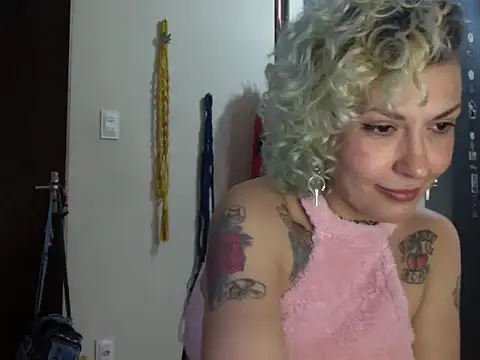 MariLouM webcam