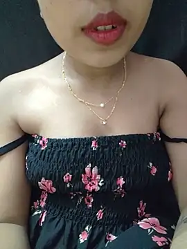 Roshni_98 webcam