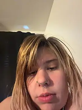 Esteem369 webcam