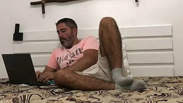 victor_chat's room