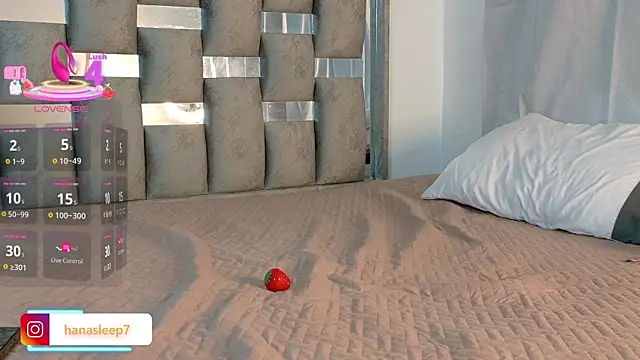 _ashleymiller webcam
