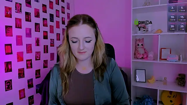 luna_berryy webcam