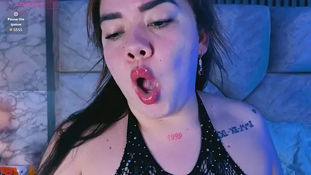 BellatrixKorz webcam