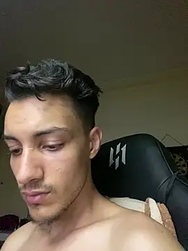 Sidiali0's room