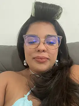SecretBrunette webcam