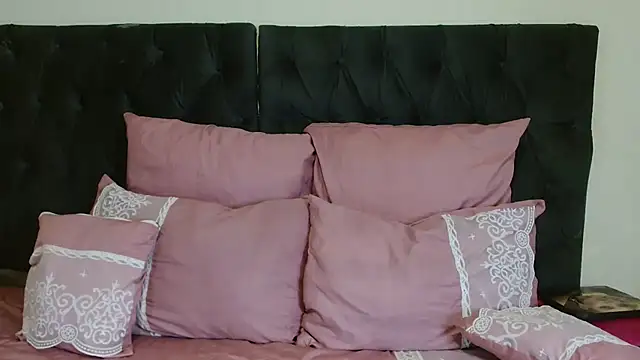 MissLola026 webcam