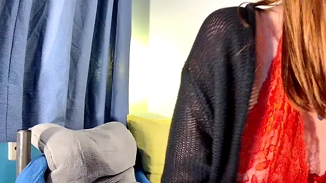 Leila_cam18 webcam