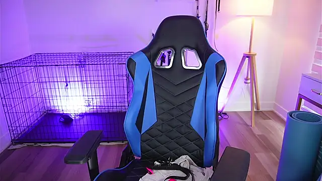 Eva-savage webcam