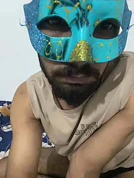 Priyanka011 webcam