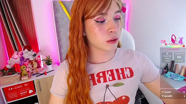 Lizza_Jones webcam