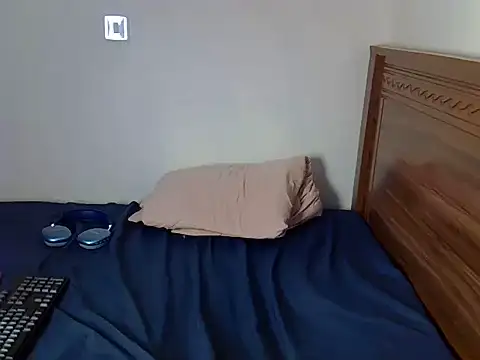 Pretty_kesin webcam
