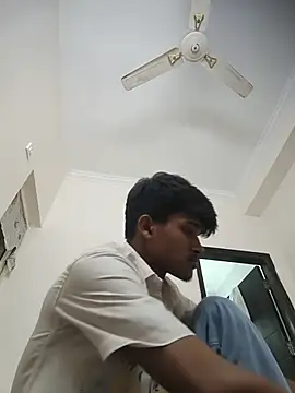 INVISIBL11 webcam