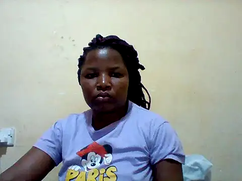 Camilla-Sweets webcam