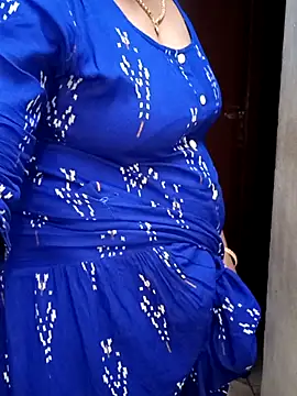 tamil_sarah webcam