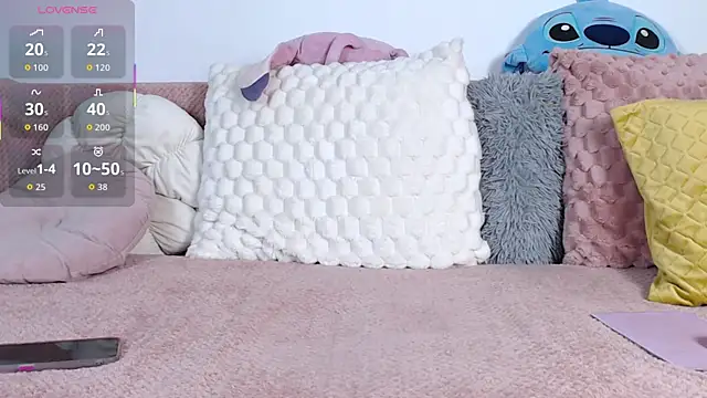 Melanieelovee webcam