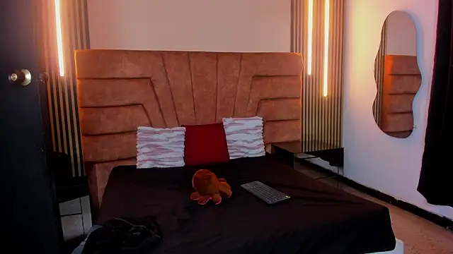 Tyson_Reed webcam