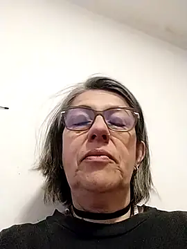 nocturnewhisper webcam
