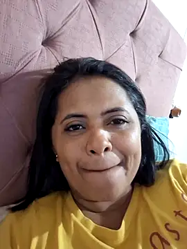 Katrina_Lush webcam
