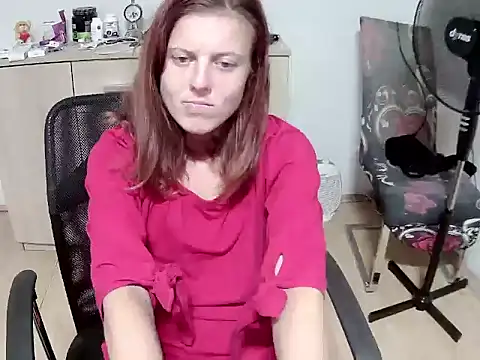 NinaLiebert webcam