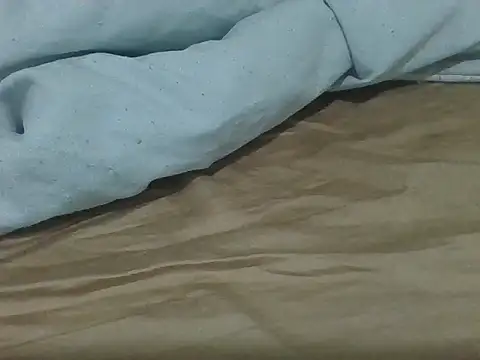 nasty-petite webcam