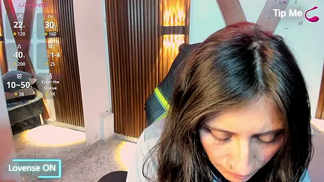 nina_daft
