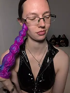 MrsCrazy18 webcam