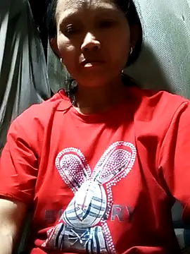 Nguyen_Emaa webcam
