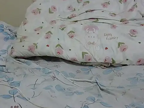 sexybenta33 webcam