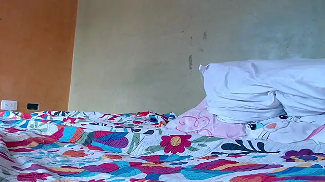 yulieth_bbw webcam