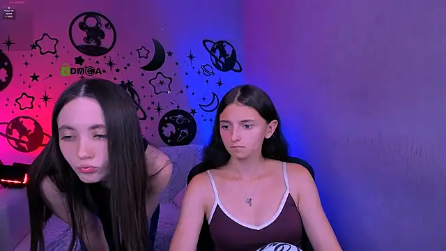 bella_dorn live cam on StripChat