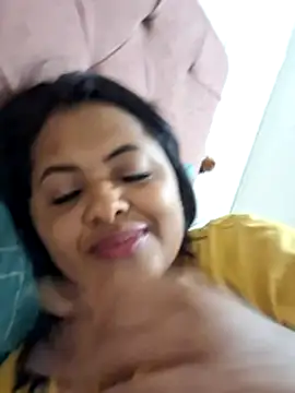 Katrina_Lush webcam