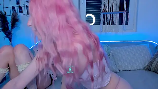 AlexRoseLiRed webcam