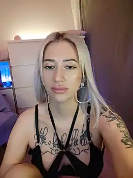 Gina-Lumara webcam
