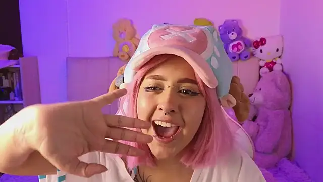 NekoWaifu live cam on StripChat