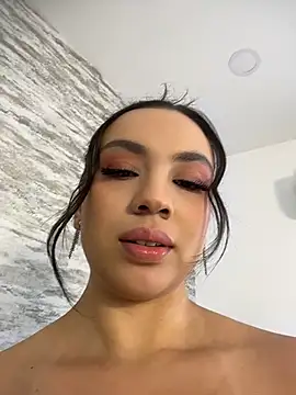 Meli-Bleir live cam on StripChat